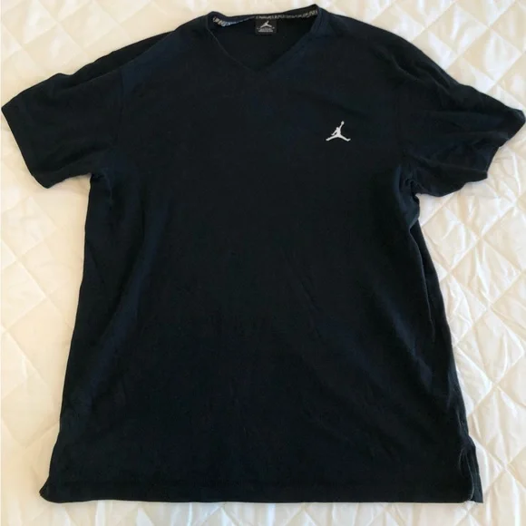 Jordan v neck shirts top